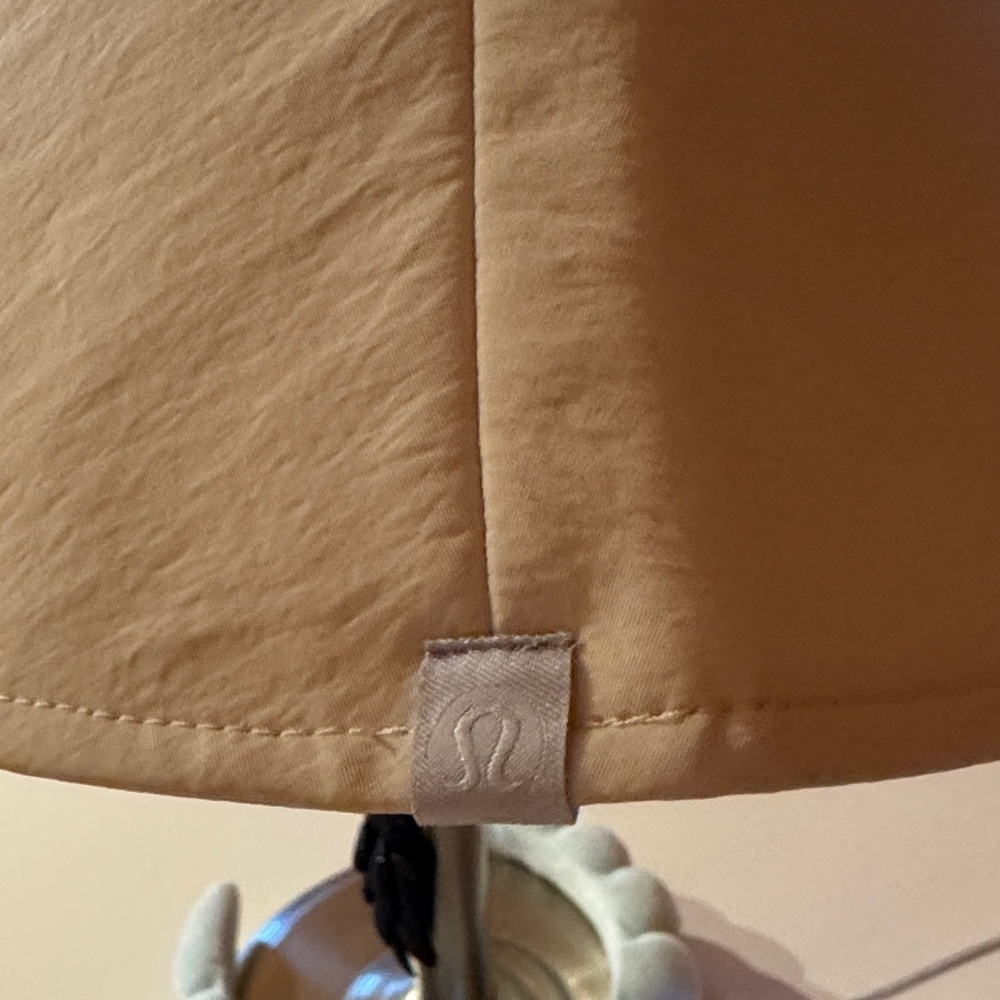 Lululemon Athletica Cream Bucket Hat - Picture 2 of 7